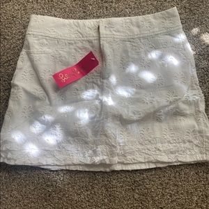 White Lilly Pulitzer palm tree eyelet skirt 0